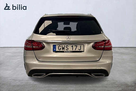 Mercedes-Benz C220 5 of 5