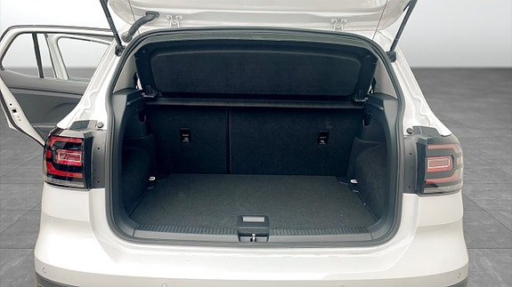Volkswagen T-Cross 12 of 13