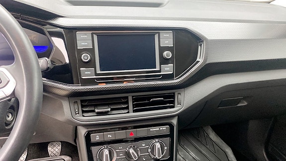 Volkswagen T-Cross 9 of 13