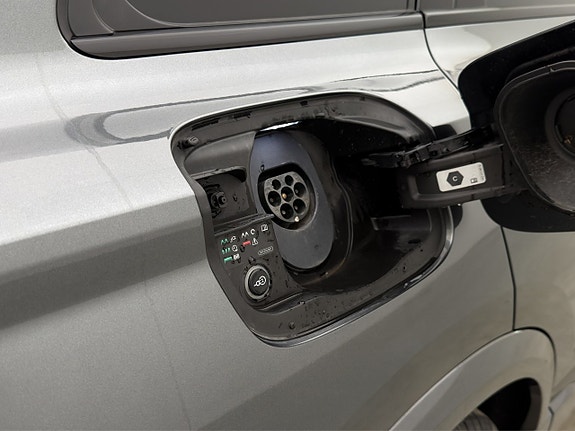 Audi SQ6 e-tron 9 of 30