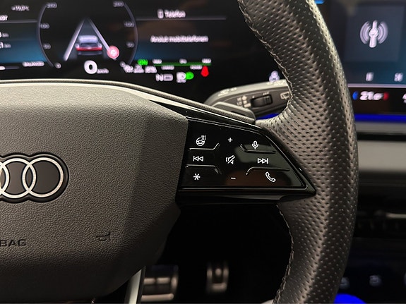 Audi SQ6 e-tron 30 of 30