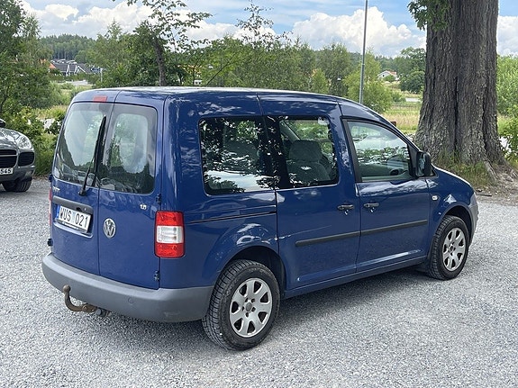 Volkswagen Caddy 3 of 5