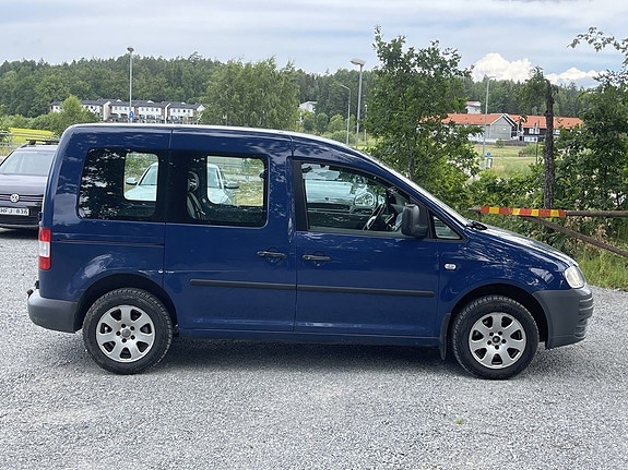 Volkswagen Caddy 5 of 5