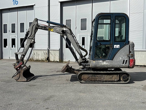 Bandgrävare Bobcat 328D -2001 2 of 4