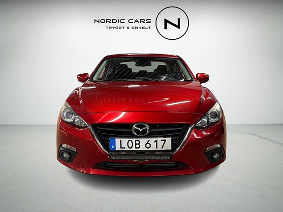Mazda 3 4 of 18
