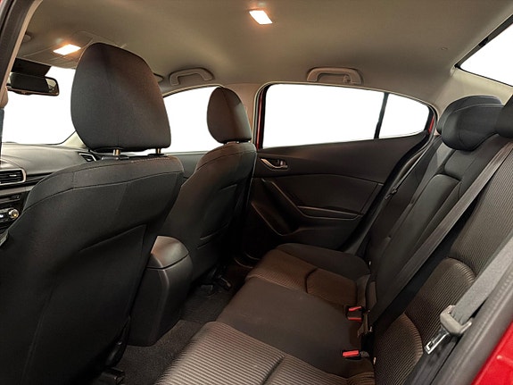 Mazda 3 9 of 18