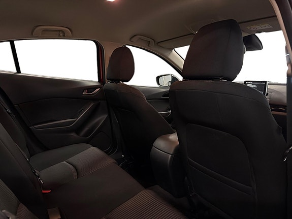 Mazda 3 10 of 18