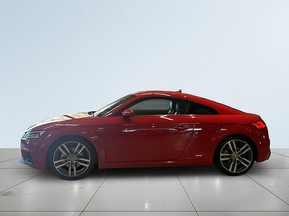 Audi TT 4 of 5