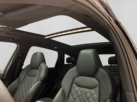 Audi Q7 13 of 18