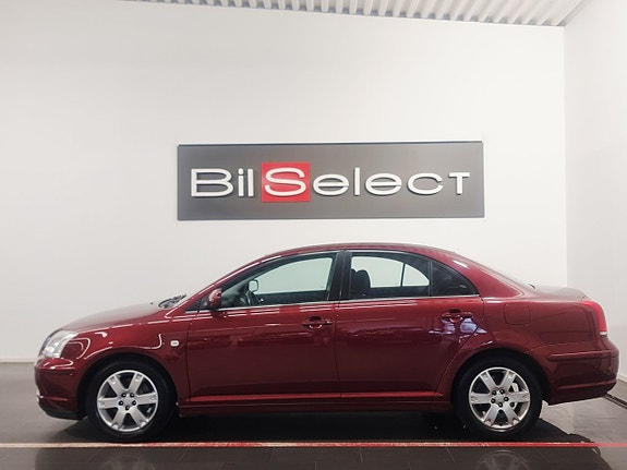 Toyota Avensis 2 of 23