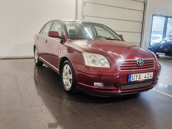 Toyota Avensis 4 of 23
