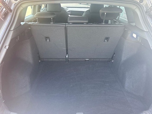 Audi Q4 e-tron 21 of 25