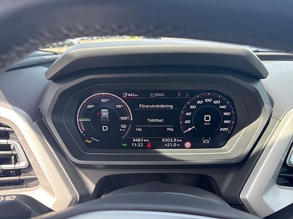 Audi Q4 e-tron 17 of 25