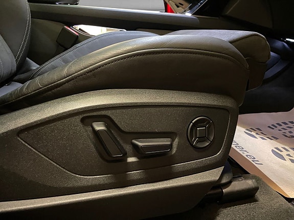 Audi Q8 16 of 18
