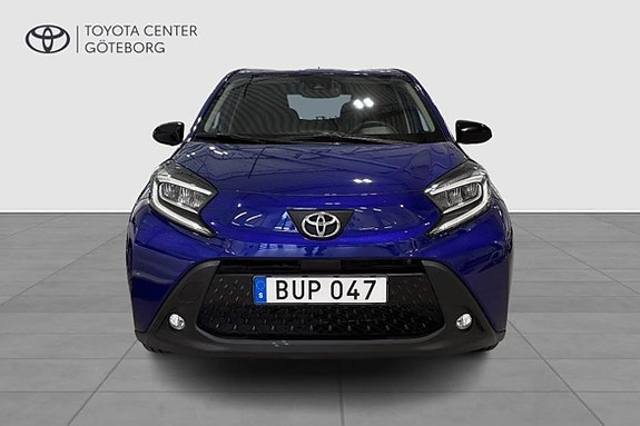 Toyota Aygo X 7 of 12