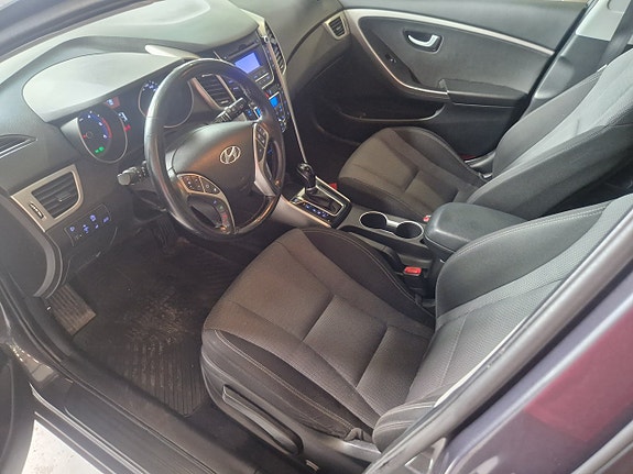 Hyundai i30 6 of 16