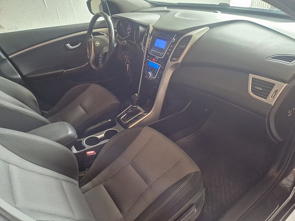Hyundai i30 5 of 16