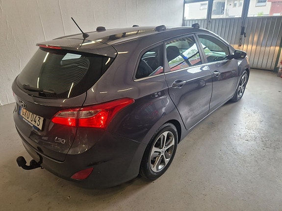 Hyundai i30 16 of 16