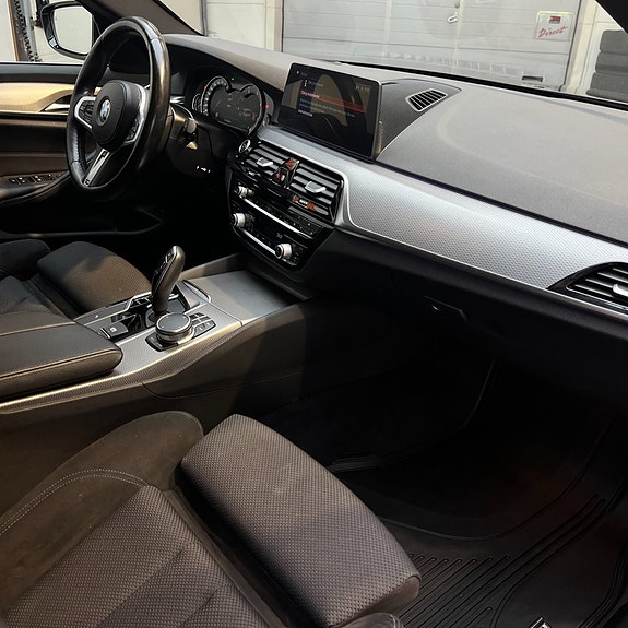 BMW 520d 13 of 15