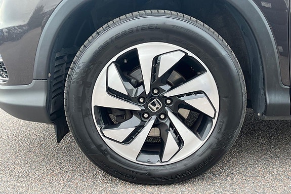 Honda CR-V 10 of 30