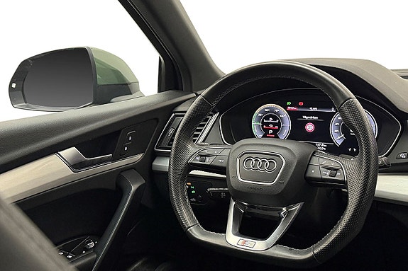Audi Q5 18 of 30