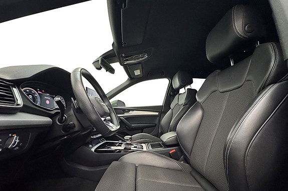 Audi Q5 12 of 30