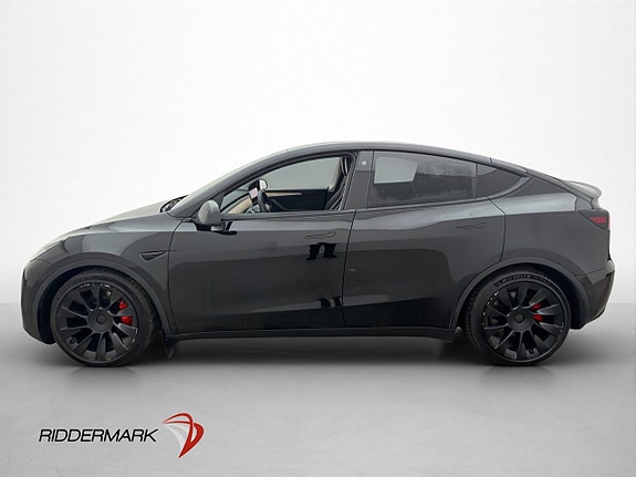 Tesla Model Y 5 of 5