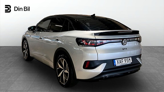 Volkswagen ID.5 GTX 3 of 5