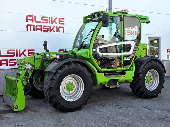 Merlo TF 38.10 2 of 11