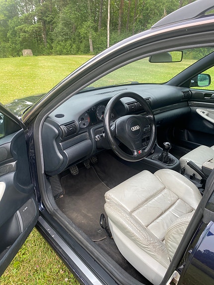 Audi S4 12 of 21
