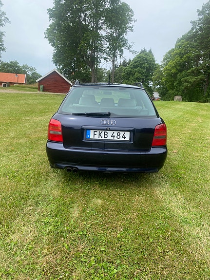 Audi S4 5 of 5