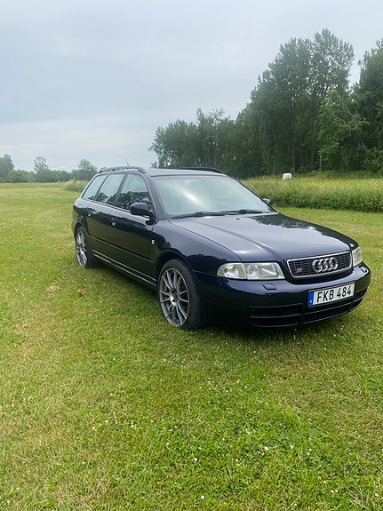 Audi S4 8 of 21
