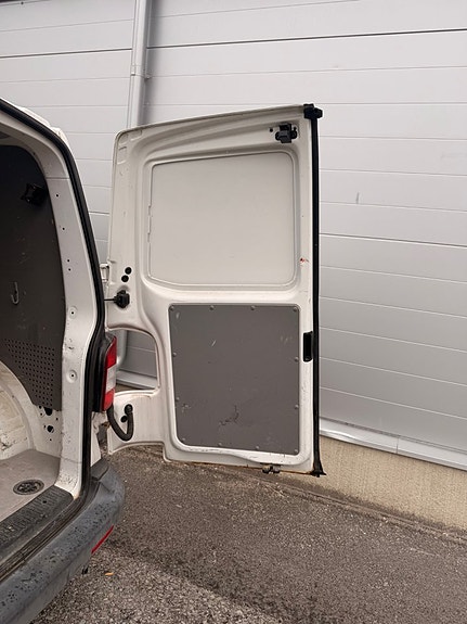 Volkswagen Transporter 10 of 23