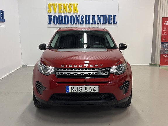 Land Rover Discovery Sport 2 of 5