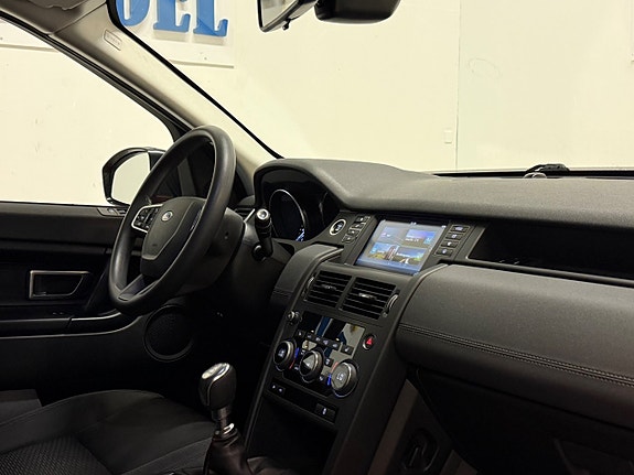 Land Rover Discovery Sport 20 of 30