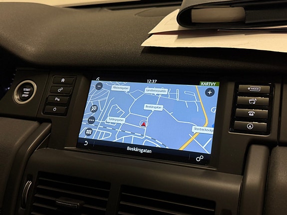 Land Rover Discovery Sport 30 of 30