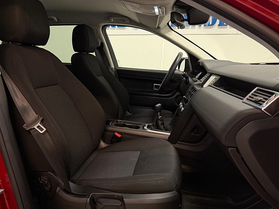 Land Rover Discovery Sport 21 of 30