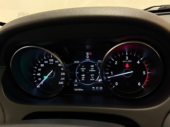 Land Rover Discovery Sport 24 of 30