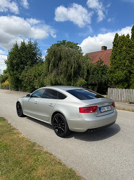 Audi A5 7 of 19