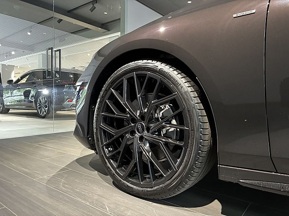 Audi A6 7 of 21