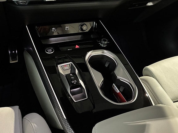 Audi A6 13 of 21