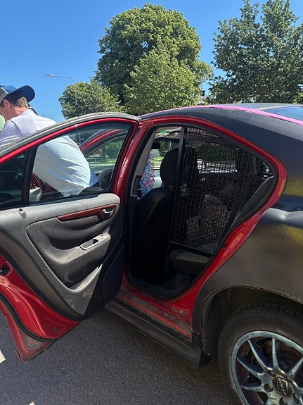 Volvo S60 2 of 9