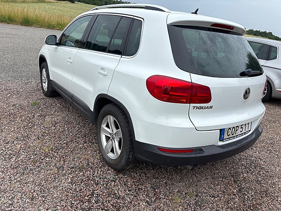 Volkswagen Tiguan 5 of 5