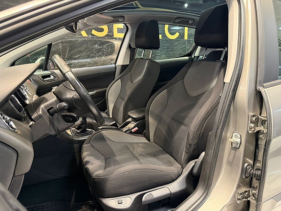 Peugeot 308 12 of 24