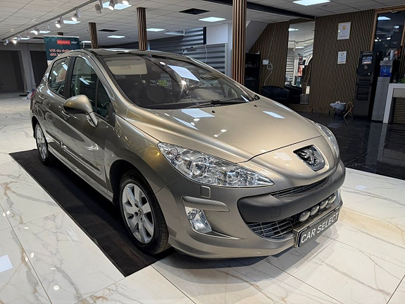 Peugeot 308 7 of 24