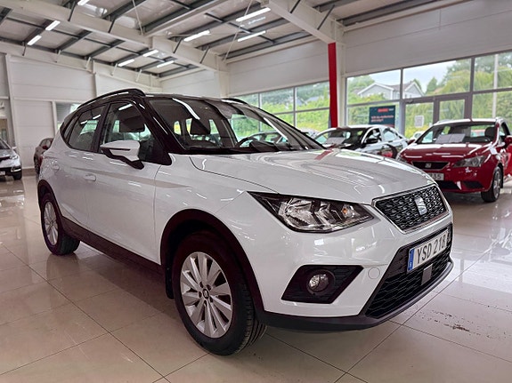 Seat Arona 3 of 13