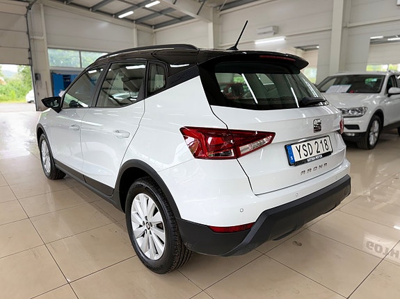 Seat Arona 6 of 13