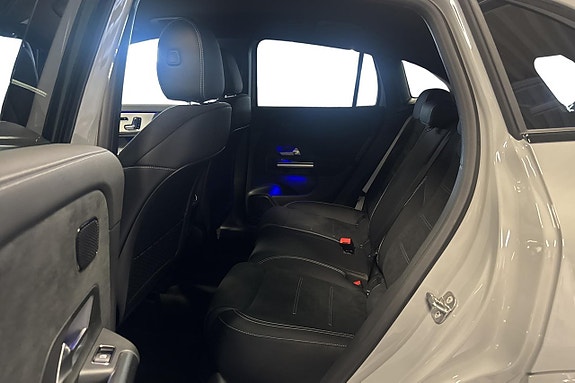 Mercedes-Benz GLA250 e 12 of 19