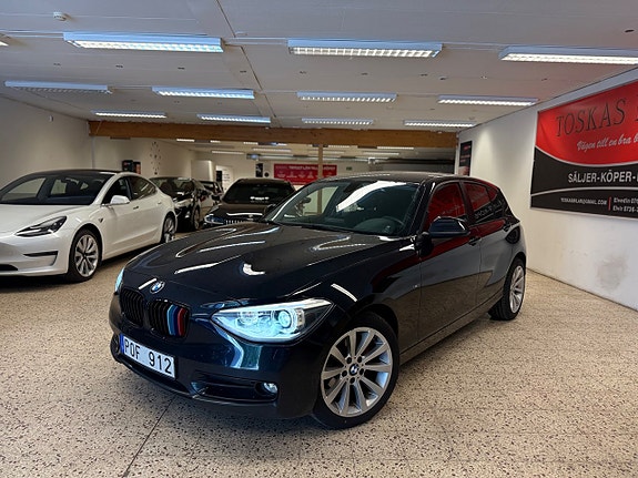 BMW 116d 2 of 5