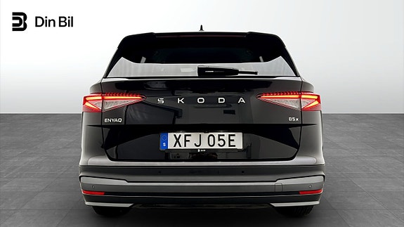 Skoda Enyaq 5 of 21